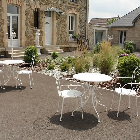 Logis Hotel Chemin Des Dames Le Relais De Fleurette Pontavert Bagian luar foto