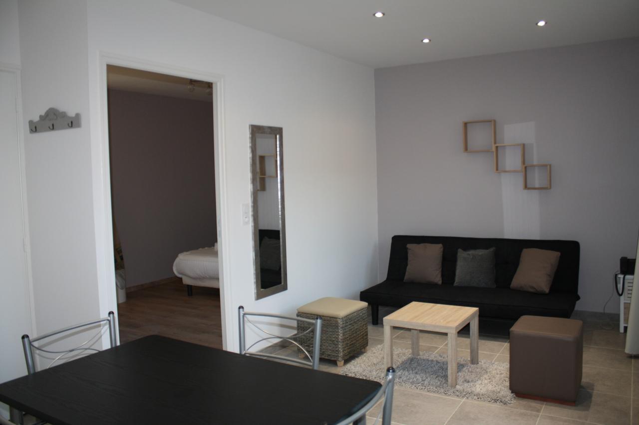 Logis Hotel Chemin Des Dames Le Relais De Fleurette Pontavert Bagian luar foto